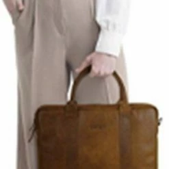 Coupon 🥰 DSTRCT Limited Leren Business Laptoptas - 15,6 Inch Laptopvak Met Rits - Sleutelhanger - Cognac 😉 12 Coupon 🥰 DSTRCT Limited Leren Business Laptoptas - 15,6 Inch Laptopvak Met Rits - Sleutelhanger - Cognac 😉 -Nike shop 302x840 1