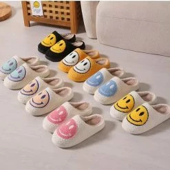 Beste Pirce π The Smiley Shop Unisex Sloffen - Geel En Paars - Maat 39/40 π 7 Beste Pirce π The Smiley Shop Unisex Sloffen - Geel En Paars - Maat 39/40 π -Nike shop 550x484