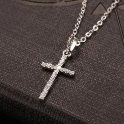 Kopen ๐ Cabantis Kruis Ketting|Ketting Dames|Ketting Heren|Cadeau Voor Vrouw|Cadeau Voor Man|Sieraden|Zilverkleurig Met Diamantjes ๐