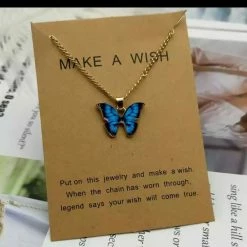 Beste Verkoop ✔️ Akyol Ketting Vlinder - Ketting - Goudkleurig - Vlinder - Gift - Cadeau - Ketting Voor Vriend - Kerst Cadeau - Geluks Ketting - Vlinder Ketting - Make A Wish - Kerst Cadeau - Kerst Cadeau Armband - Vriendschaps Ketting -best Friends Ketting 🌟