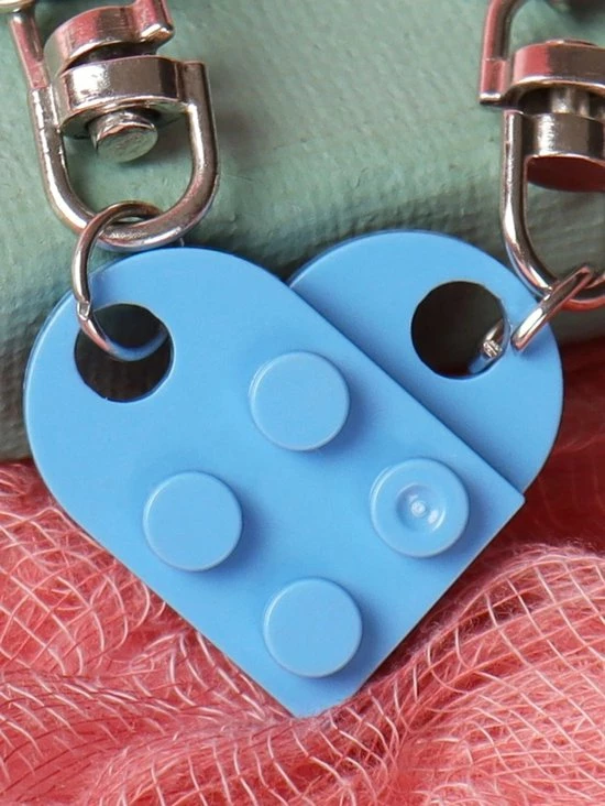 Aanbiedingen π₯ Merkloos Lego Sleutelhanger - Imitatie Lego Hart - Vriendschap - Geliefde - BFF - Licht Blauw Hart - Kraamcadeau Jongen - Baby Cadeau - Geboorte Cadeau - Gender Reveal π 5 Aanbiedingen π₯ Merkloos Lego Sleutelhanger - Imitatie Lego Hart - Vriendschap - Geliefde - BFF - Licht Blauw Hart - Kraamcadeau Jongen - Baby Cadeau - Geboorte Cadeau - Gender Reveal π - Afbeelding 3