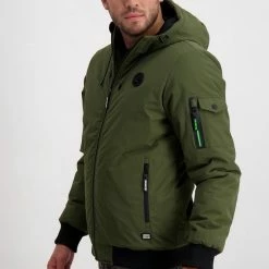 Goedkoop 🥰 Cars 👖 Jeans Lange Mouw Jas - Chesham Army (Maat: M) ⌛ 39 Goedkoop 🥰 Cars 👖 Jeans Lange Mouw Jas - Chesham Army (Maat: M) ⌛ -Nike shop 550x825 146